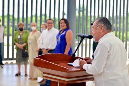 Inauguran exposición fotográfica de la Trova Yucateca en el Congreso del Estado