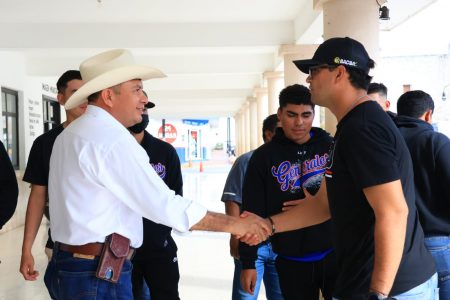 Generales de Durango de la liga Invernal Mexicana de Beisbol adoptados por 2 meses por Tizimileños.