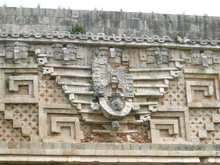 Descubren Una Estela Maya Dual En La Zona Arqueológica De Uxmal Yucatan Ahora 2018