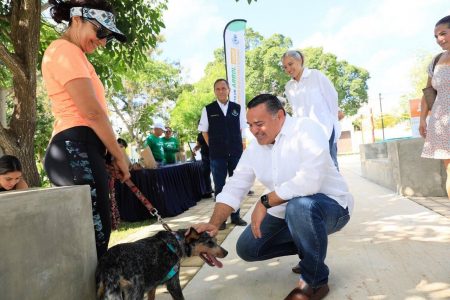 Con la recuperación de espacios públicos, el Alcalde Renán Barrera Concha mejora la calidad de vida en las colonias y comisarías del Municipio