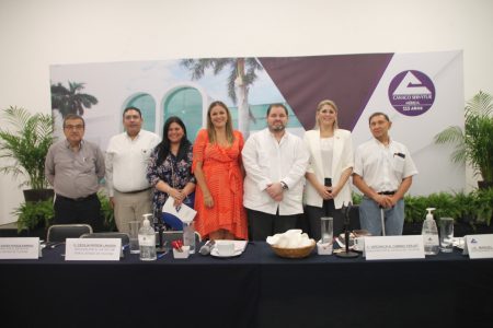 Canaco Mérida presenta a diputados federales y senadores posicionamiento sobre la Reforma Electoral