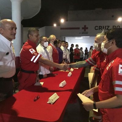 Se gradúan 33 nuevos paramédicos de Cruz Roja Mexicana Delegación Yucatán