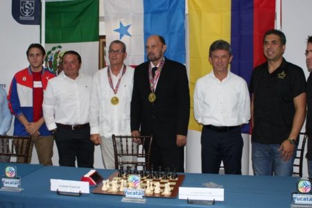 Nuevo inmortal del ajedrez engalana el inicio del “Carlos Torre Repetto In Memoriam”