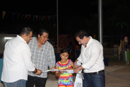 Zacarías Curi entrega a niños y jóvenes de Flamboyanes un nuevo parque: el “Ignacio Zaragoza” 