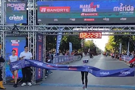 El Maratón de la Ciudad de Mérida tiene un bicampeón keniano: Erick Monyenye
