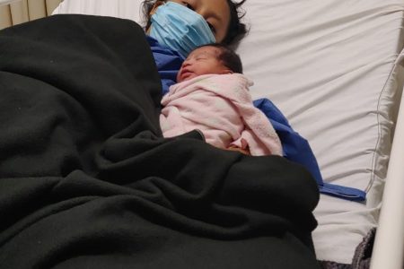 Reporta SSY nacimiento de los primeros infantes de año nuevo