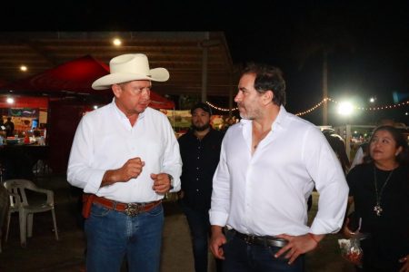 Los alcaldes de Tizimín y Progreso se reúnen para visitar la “Expo Feria Tizimín 2023”