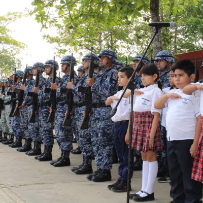 Ejército Mexicano inicia con los festejos por el mes de la bandera