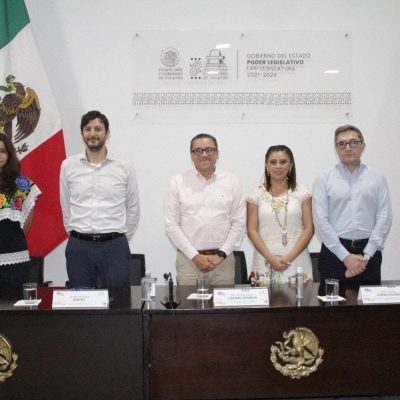 Congreso del Estado de Yucatán premia a los ganadores de concurso infantil