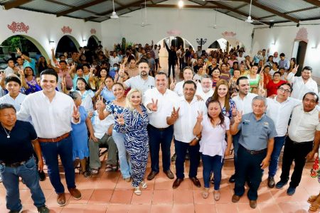 “¡Esta batalla la vamos a ganar juntos!”, afirma Renán Barrera en Chicxulub Pueblo