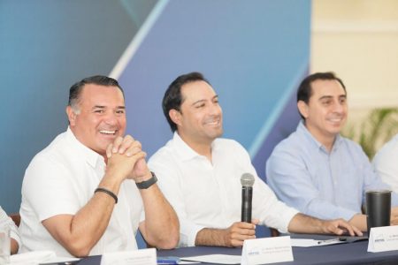 Alcaldesas y alcaldes son factor de unidad y trabajo en equipo, afirma Renán Barrera Concha