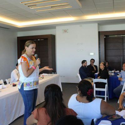Cecilia Patrón invita a trabajar en equipo desde la educación para impulsar los sueños de niños y jóvenes