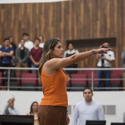Gabriela González Ojeda rinde protesta como diputada por Movimiento Ciudadano