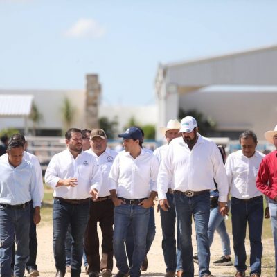 Inaugura el gobernador Mauricio Vila Dosal el primer Centro Integral de Mejoramiento Genético del Sureste del país altamente equipado para poder exportar productos a todo el mundo
